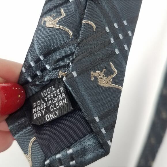 Koalaroo Designs | Kangaroo Print Tie - Picture 4 of 5